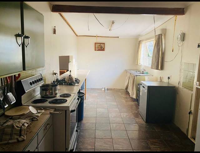 3 BEDROOM HOUSE FOR SALE IN ESTHER PARK